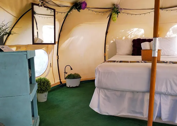 Harmony Glamping Boutique And Yoga Hotel